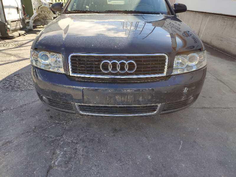 AUDI A4 B6/8E (2000-2005) Bal első fényszóró 8E0941003F,89305690,8E0941029C 19699983