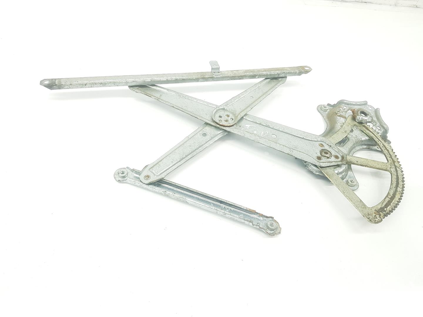 TOYOTA Land Cruiser 70 Series (1984-2024) Front Right Door Window Regulator 6980158010, 6980158010 21075243