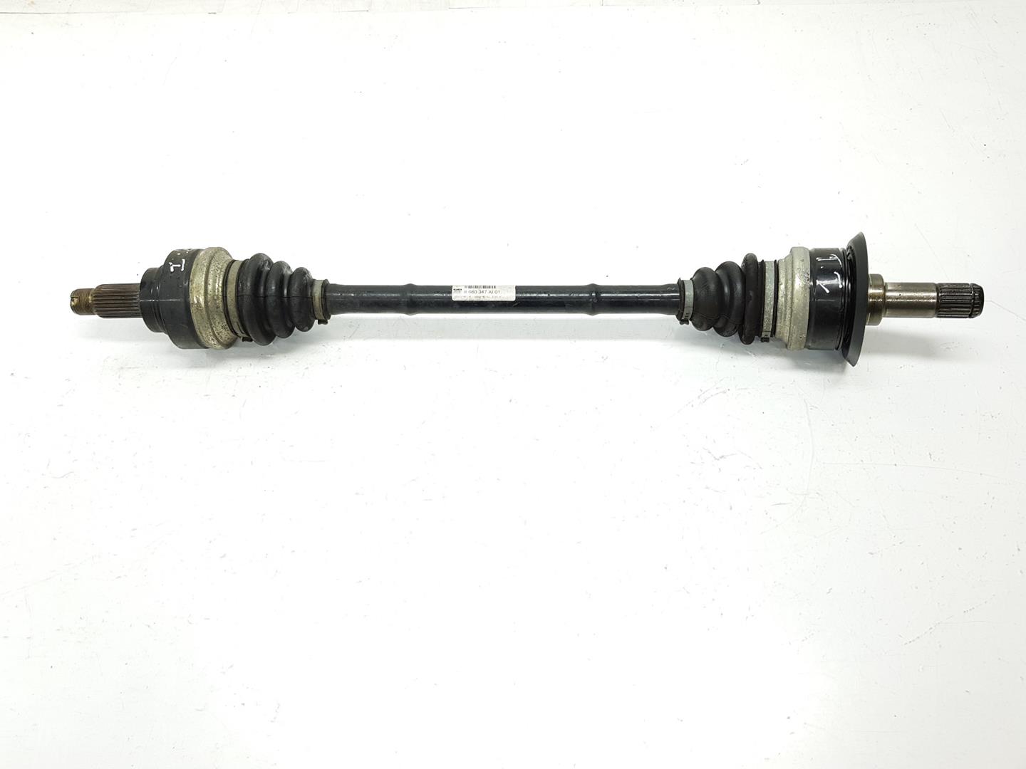 BMW 2 Series F22/F23 (2013-2020) Bakre Vänster Drivaxel 33208680347, 33208680347 21076566