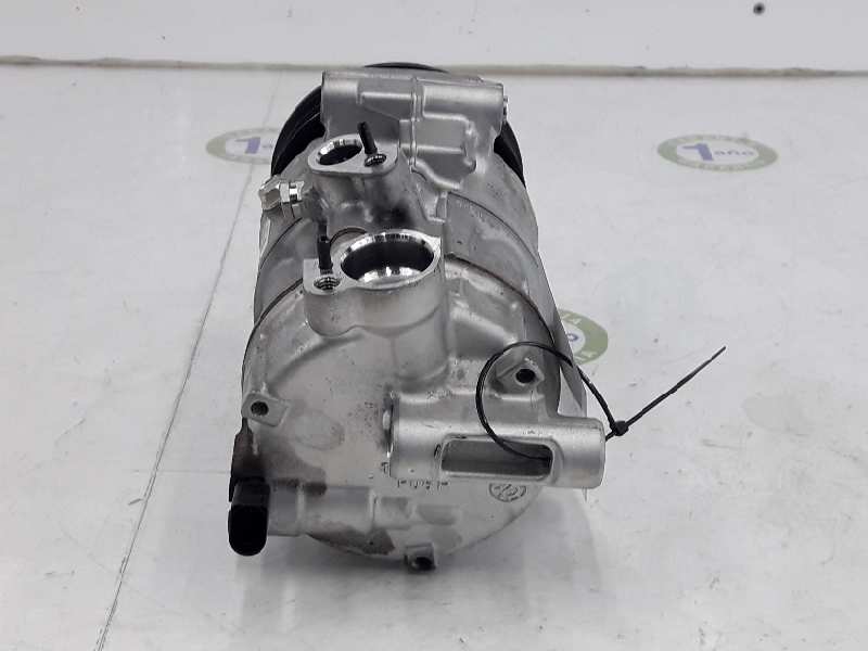 VOLKSWAGEN Golf 7 generation (2012-2024) Hасос кондиционера 5Q0816803F,8416P 19654190