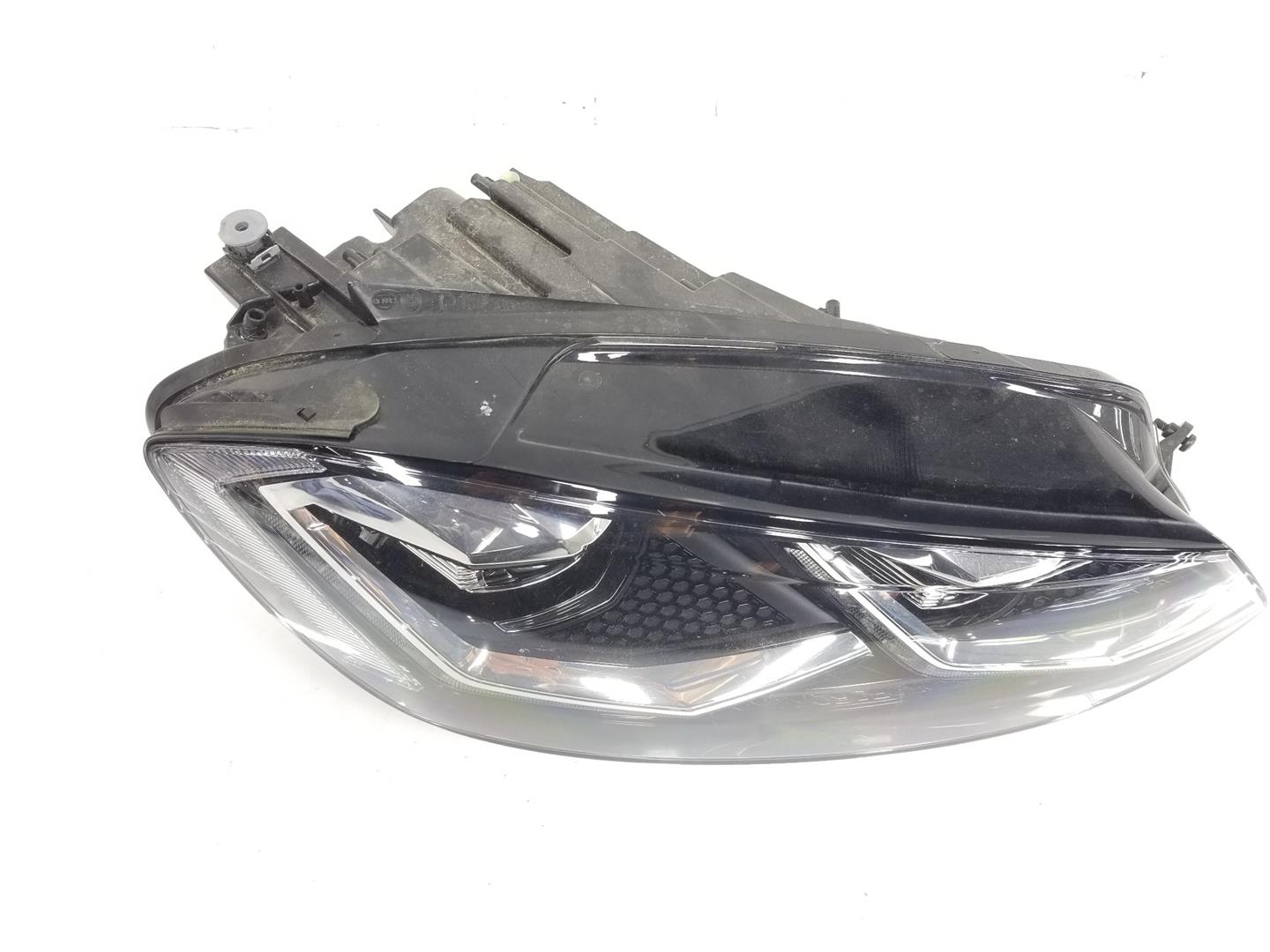 VOLKSWAGEN Golf 7 generation (2012-2024) Front Right Headlight 5G2941774,5G2941774,COLANTEALADERECHA 19861079