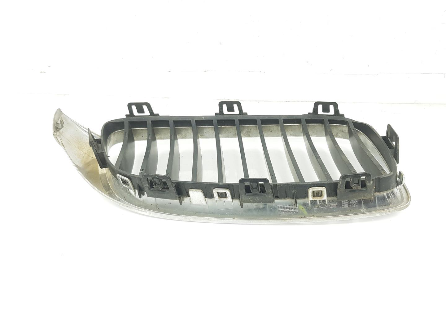 BMW 4 Series F32/F33/F36 (2013-2020) Решетка бампера передняя левая 51135A3D023,5A3D023 24215903