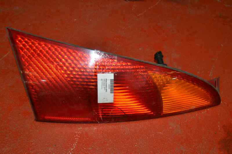 FORD Focus 1 generation (1998-2010) Feu arrière droit XS4X13404AC, 3PUERTAS 19871447