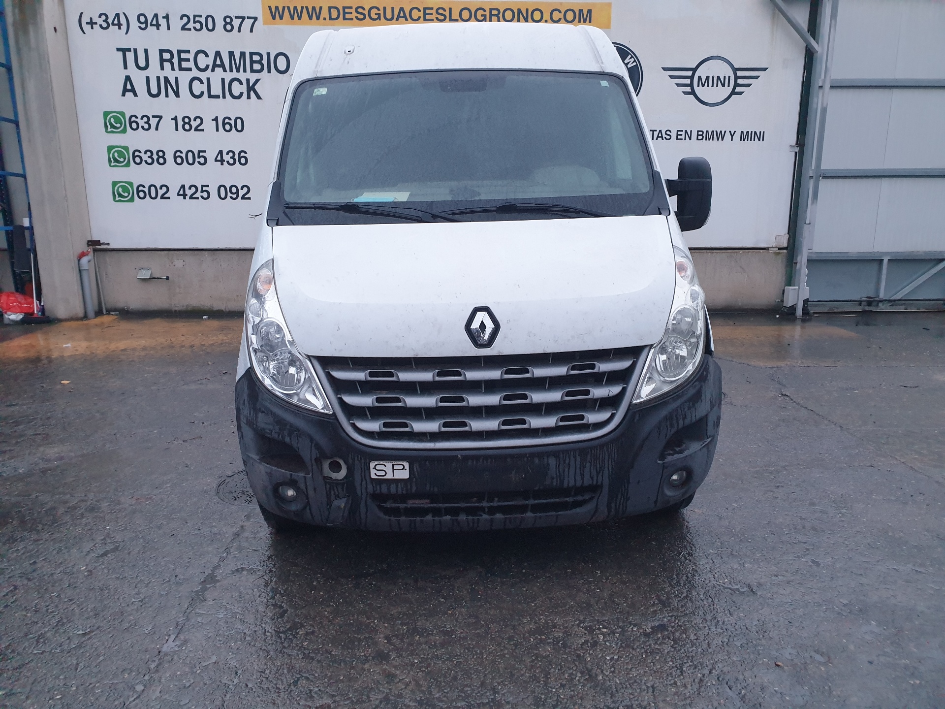 RENAULT Master 3 generation (2010-2023) Правый угол заднего бампера 851200001R,851200001R 24236582