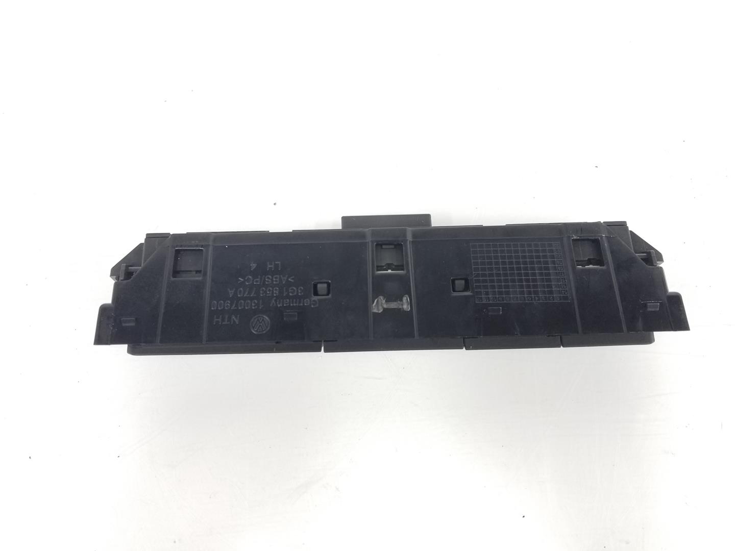 VOLKSWAGEN Passat B8 (2014-2023) кнопка опасности 3G0927132A,3G0927132A 19913408