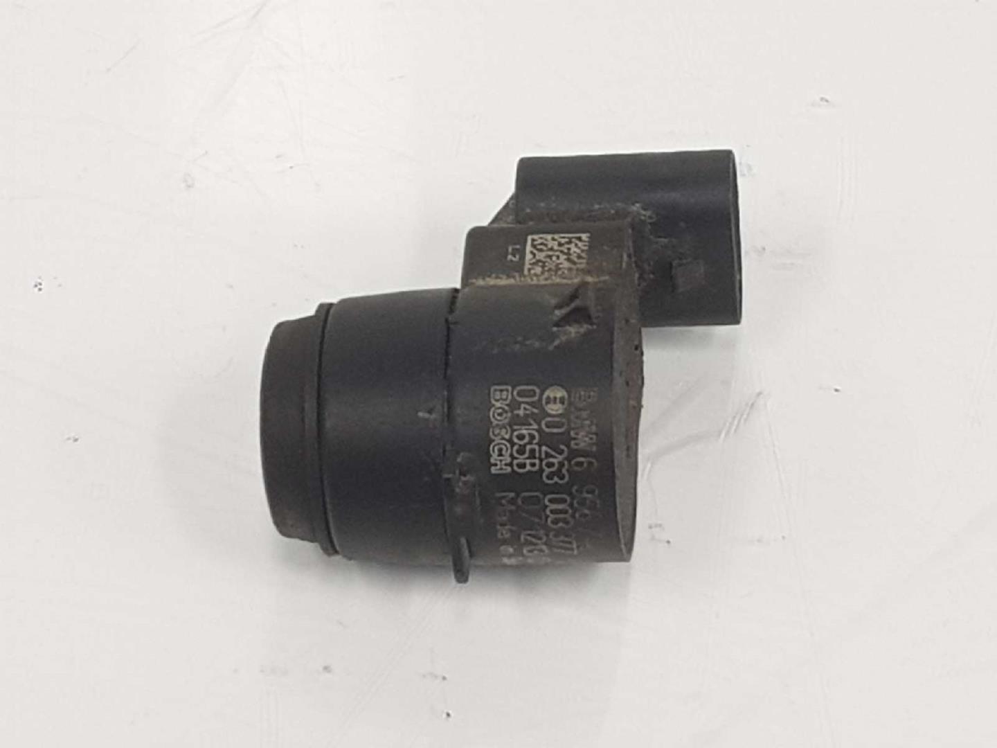 BMW 1 Series E81/E82/E87/E88 (2004-2013) Parkolóradar, hátsó 66206956746,66206956746 19746077