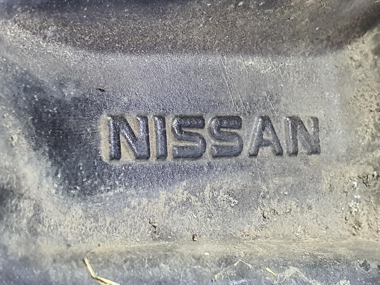 NISSAN X-Trail T32 (2013-2022) Шина D0C004CB3A, 19X7J40, 19PULGADAS 19791276