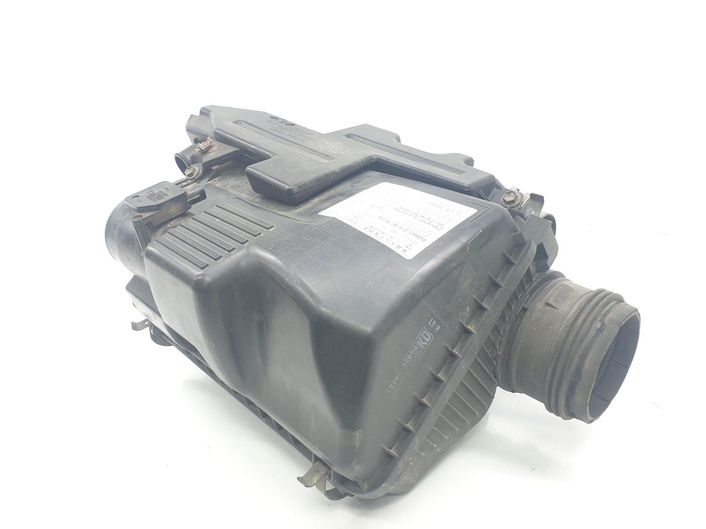 Filtro de aire 1KDFTV 1770530090 de Toyota Land cruiser 2002-2009 125 CV con 181509 km