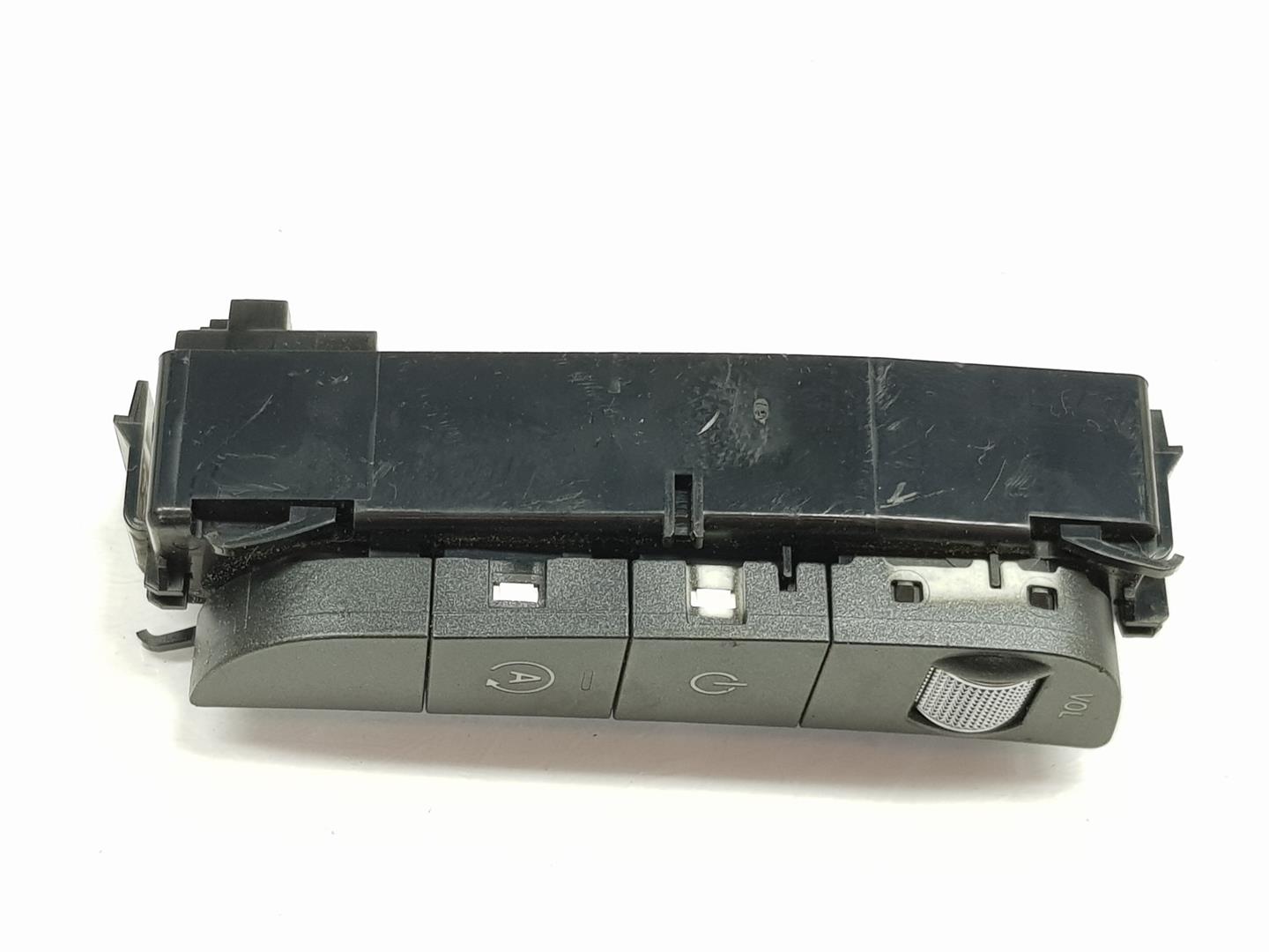 MERCEDES-BENZ C-Class W205/S205/C205 (2014-2023) Switches A2139050102, A2139050102 23080005