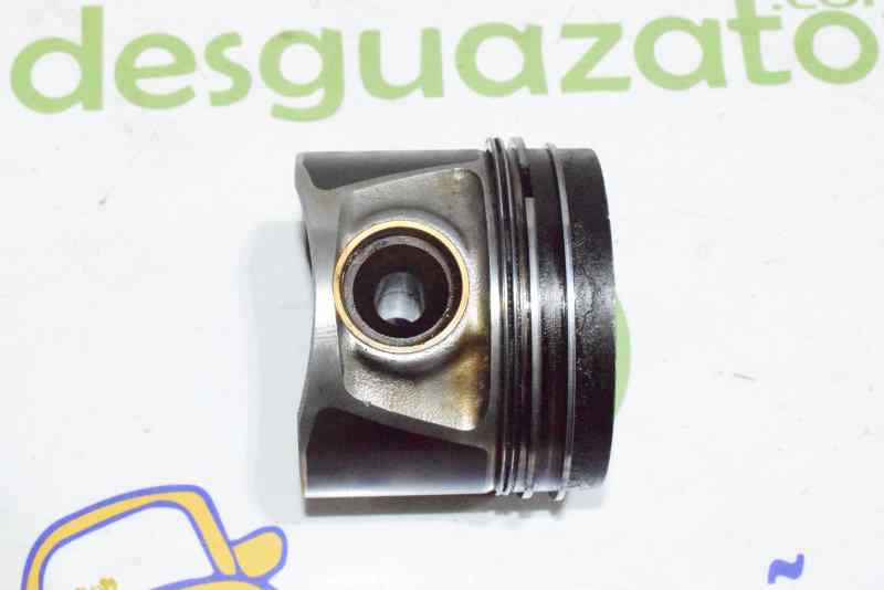 AUDI A4 B6/8E (2000-2005) Поршень 03G107065C001,03G107065C 19573330