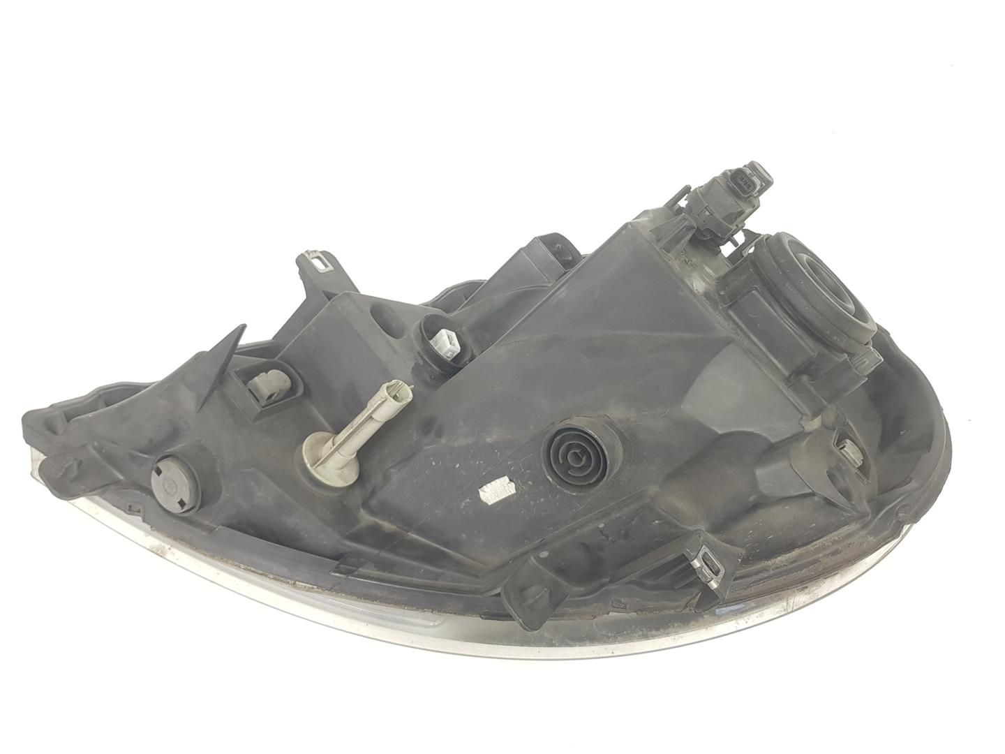 RENAULT Front Right Headlight 8200701356, 8200701356 24243084