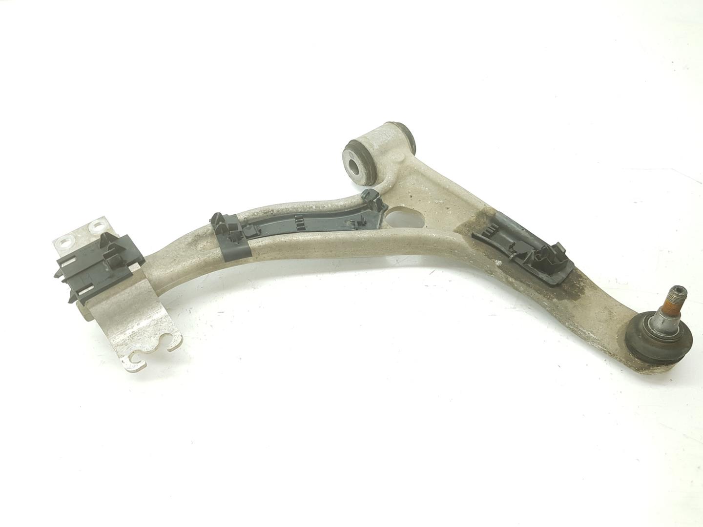 MERCEDES-BENZ CLA-Class C117 (2013-2016) Främre höger arm A2463304800, A2463304800 20786295