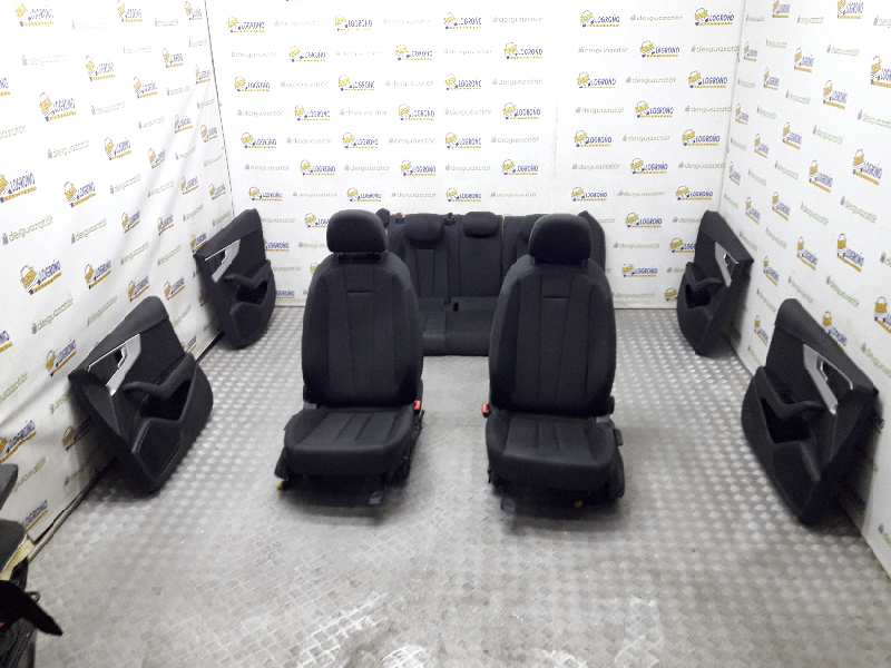 AUDI A4 B9/8W (2015-2024) Sėdynės TELA, MANUALES 24548905