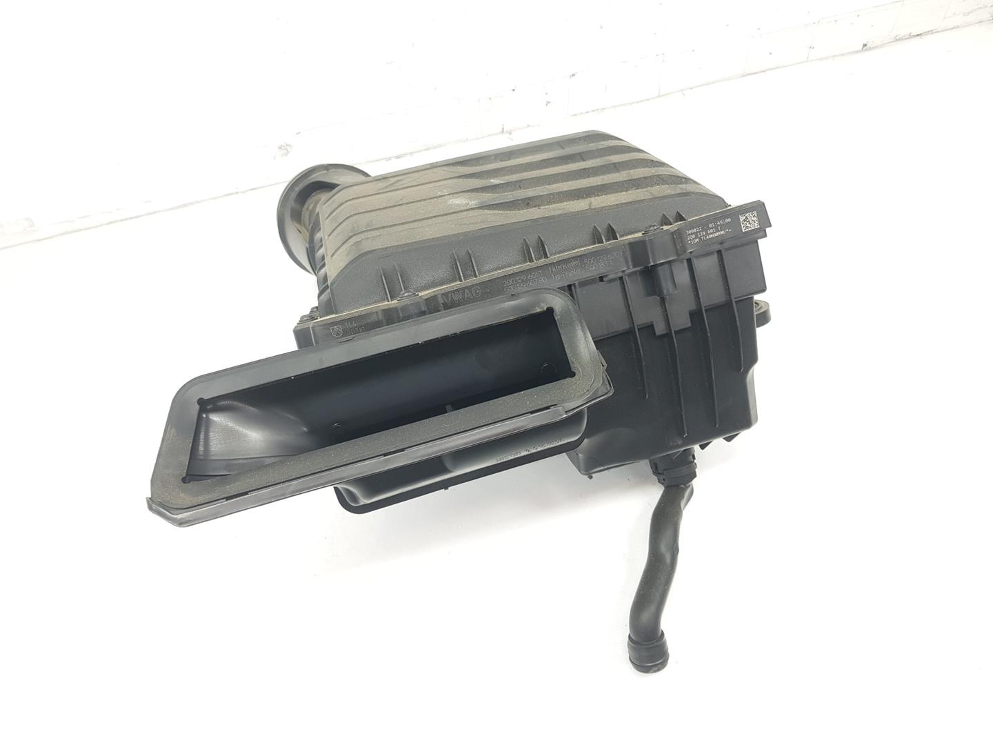 SEAT Alhambra 2 generation (2010-2021) Other Engine Compartment Parts 2Q0129601T,5Q0129607BD 21574580