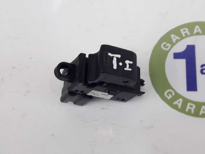 NISSAN Qashqai 1 generation (2007-2014) Rear Right Door Window Control Switch 25411JD000,25411BR00A 19641243