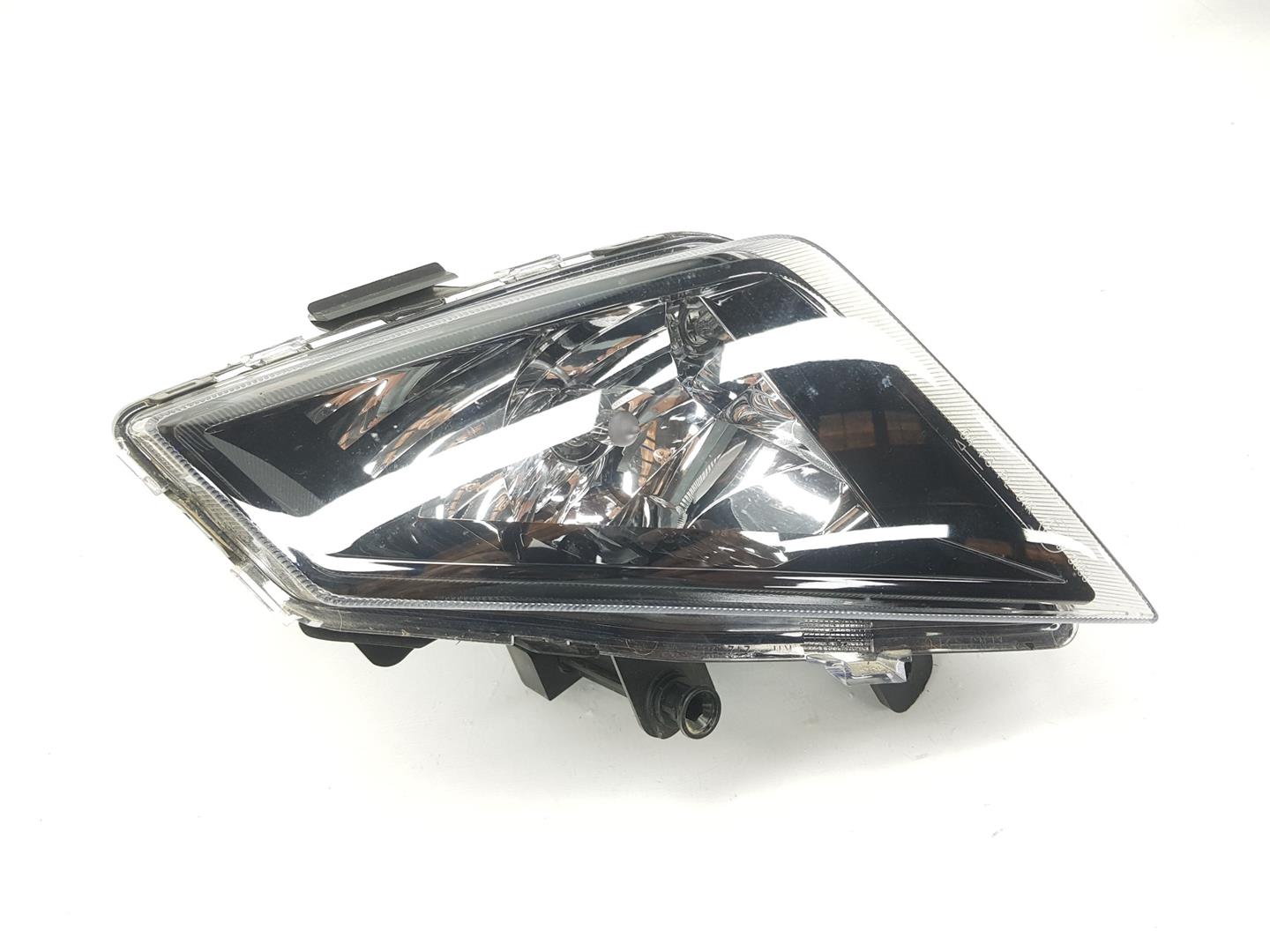 SEAT Alhambra 2 generation (2010-2021) Front Right Fog Light 6F0941702A 21570804