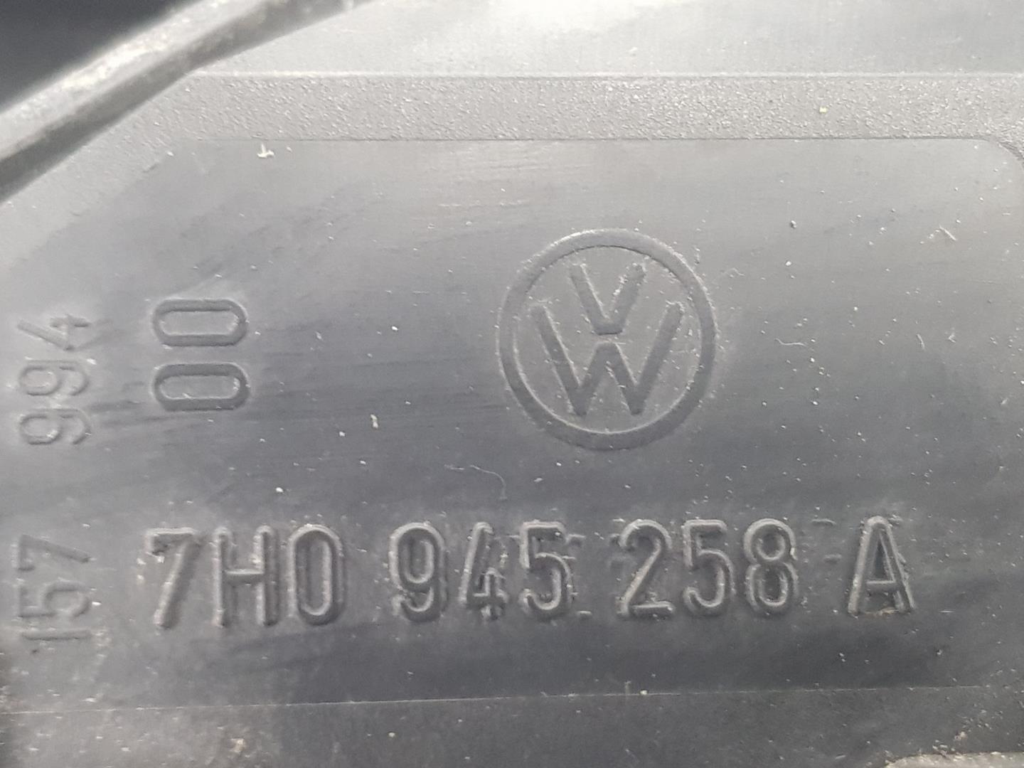 VOLKSWAGEN Transporter T5 (2003-2015) Jobb hátsó lámpa  7H0945096G, 7H0945096G 24240329