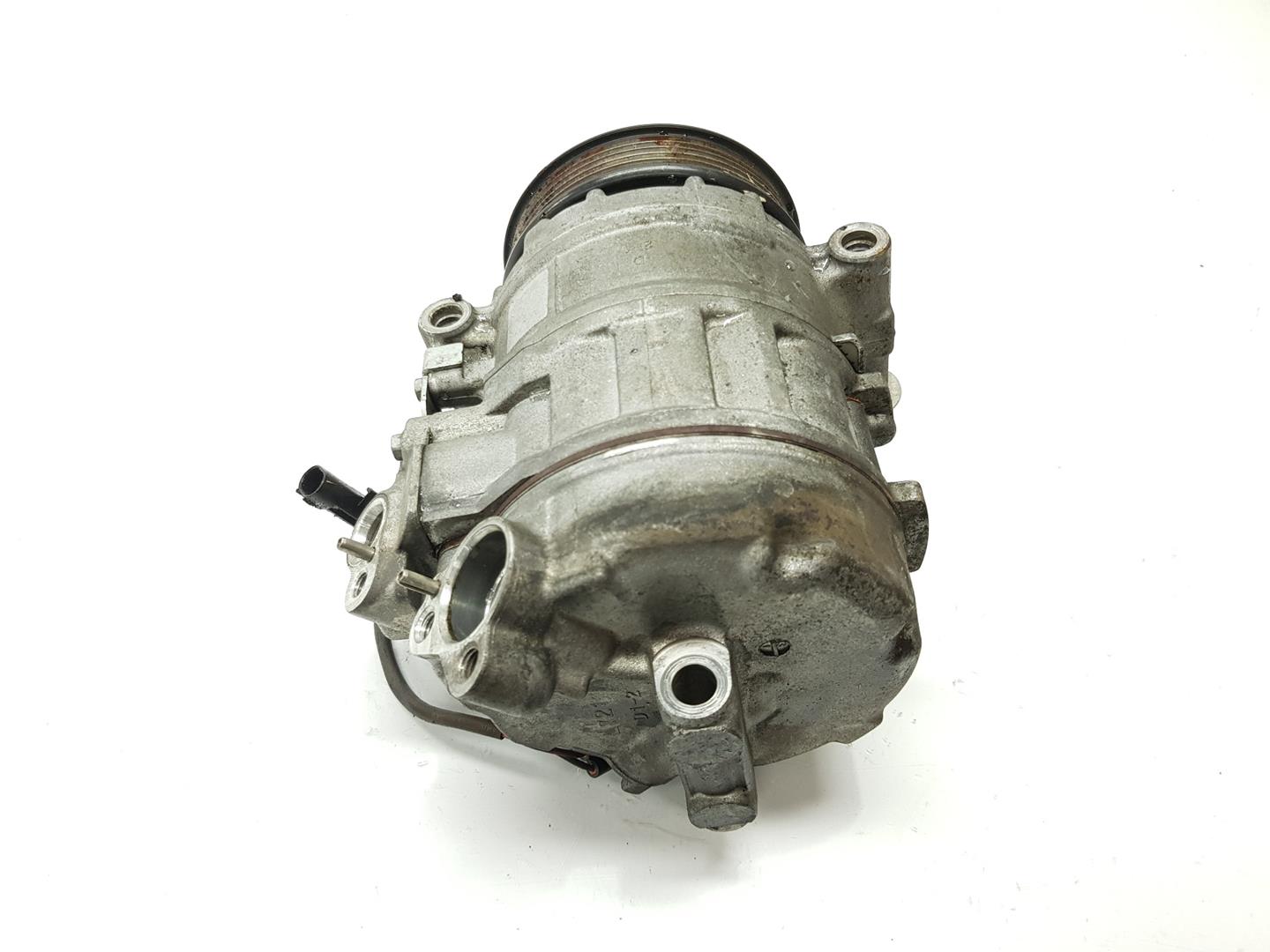 BMW 3 Series E90/E91/E92/E93 (2004-2013) Hасос кондиционера 9122618, 64529122618 24250844