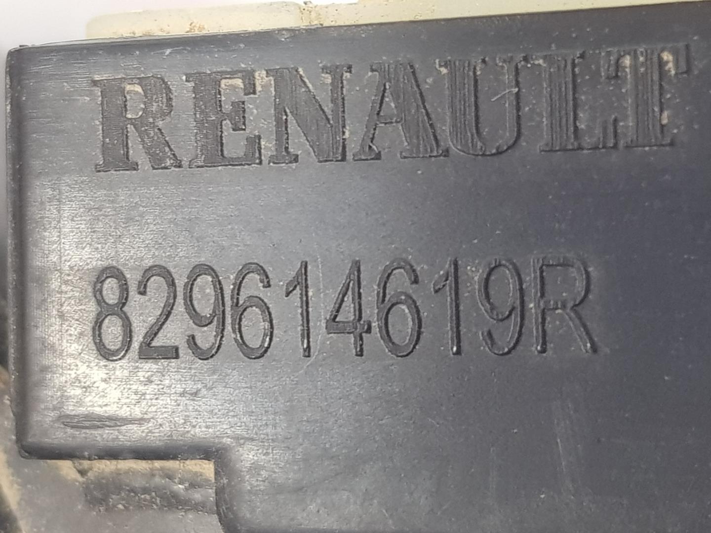 RENAULT Clio 3 generation (2005-2012) Galinių dešinių durų langų pakėlimo mygtukas 254218614R,254218614R 19871946