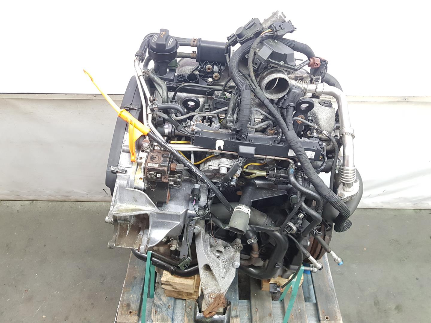 VW CRAFTER 30-50 Furgon (2E_) Engine CEB 19762509 - Used parts online ...