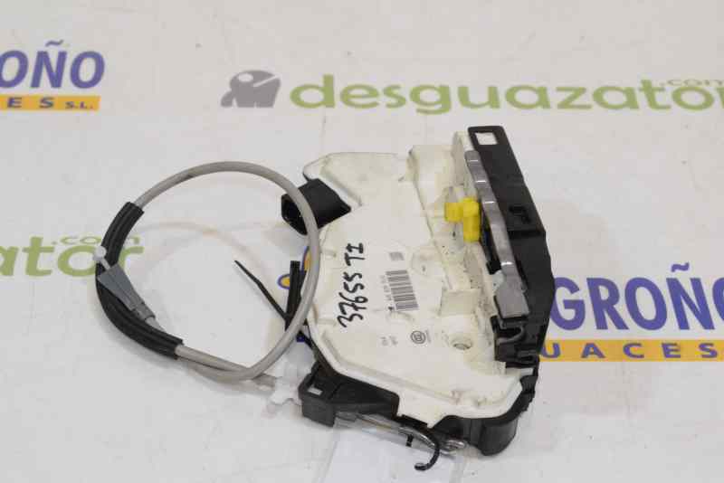 SEAT Ibiza 4 generation (2008-2017) Aizmugurējo kreiso durvju slēdzene 6J0839015F 19557839