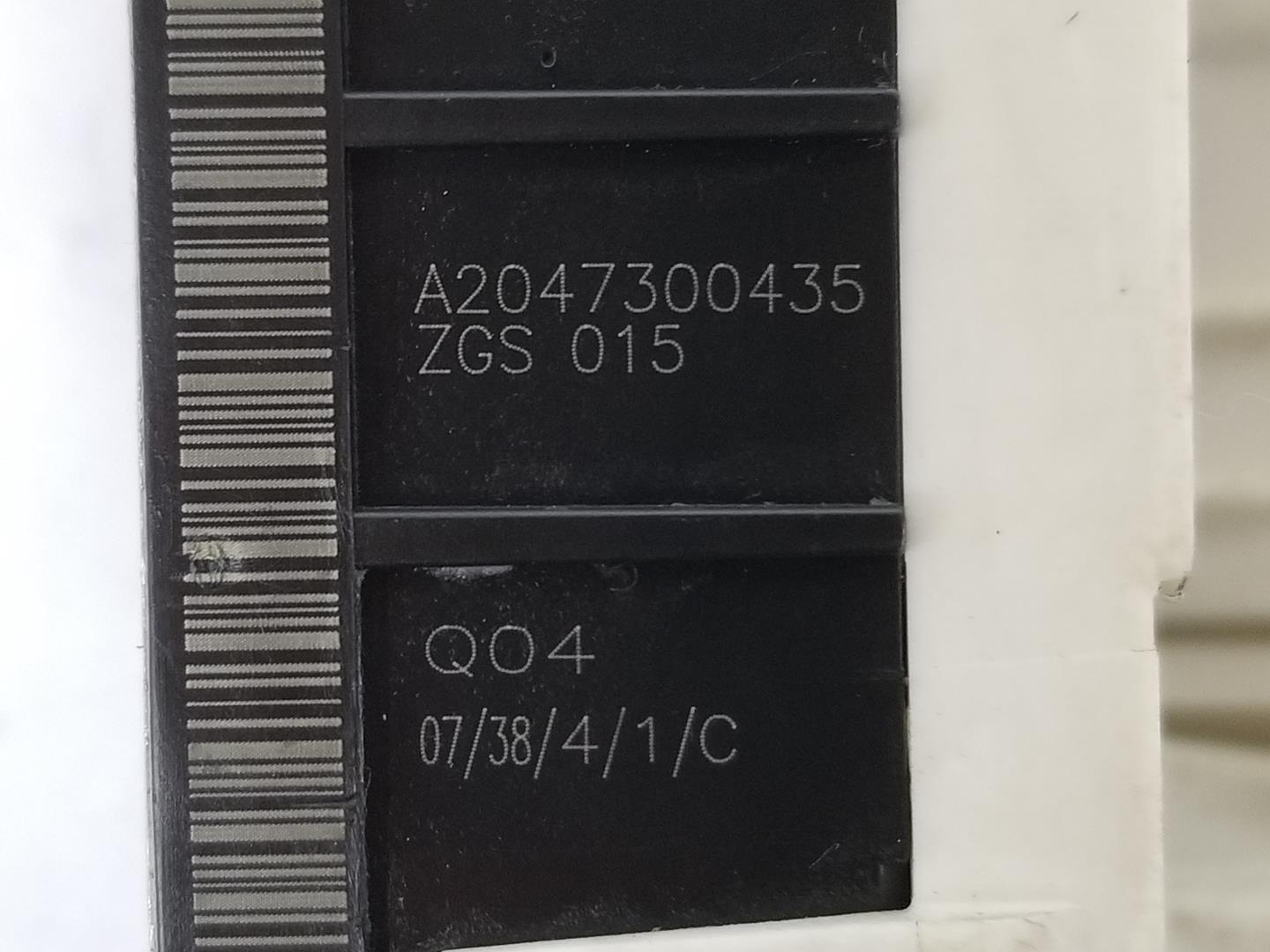 MERCEDES-BENZ C-Class W204/S204/C204 (2004-2015) Aizmugurējā labā durvju slēdzene A2047300435, A2047300435, 1141CB2222DL 19887971