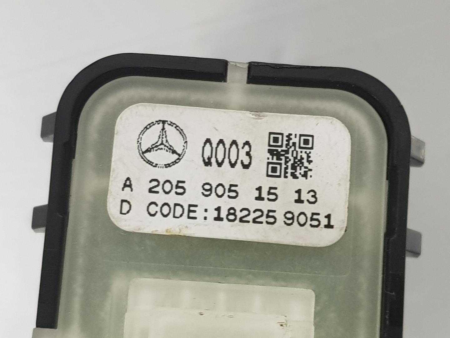 MERCEDES-BENZ Comutator geam ușă dreapta față A2059051513, A2059051513 24243235