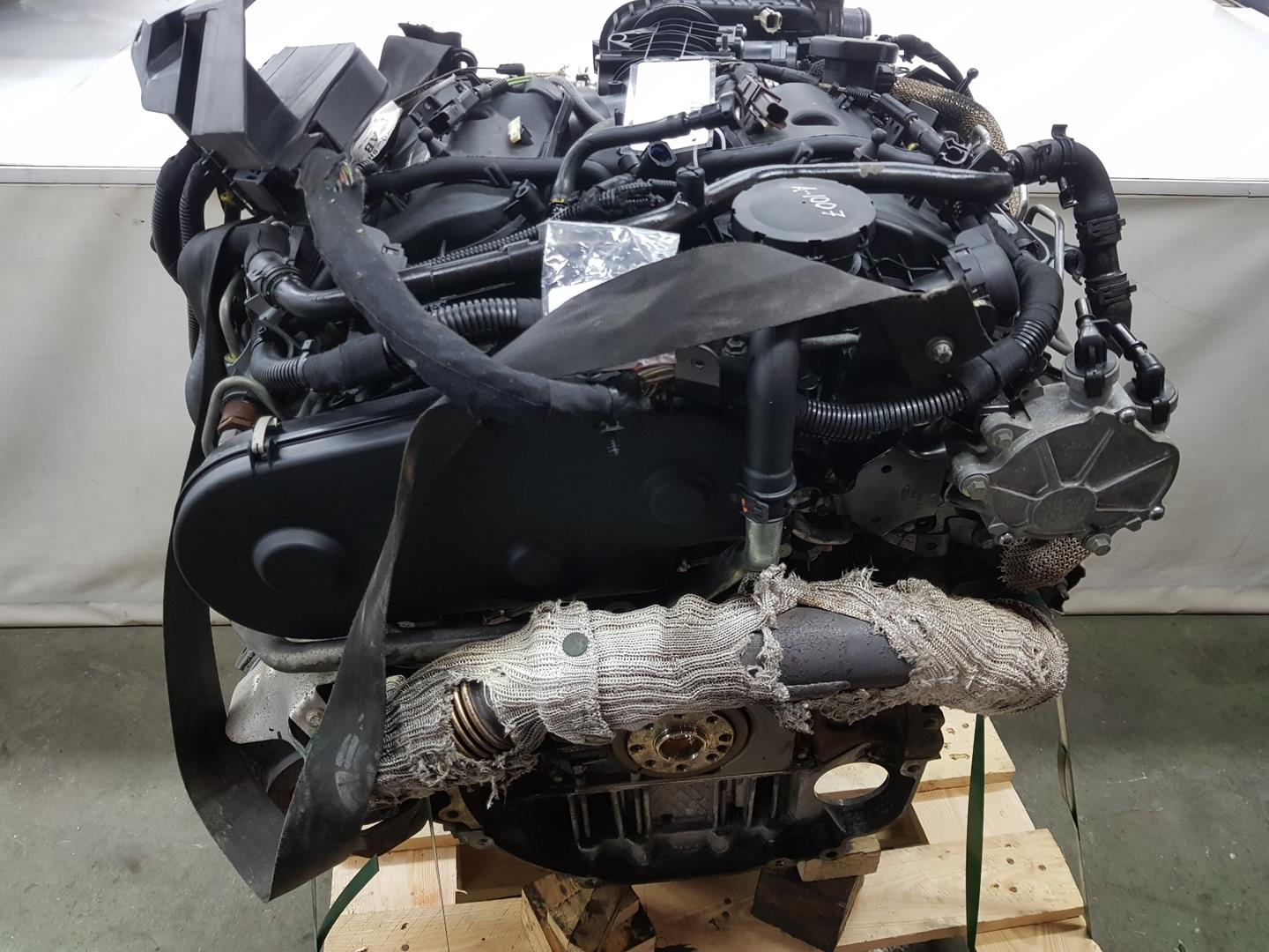 LAND ROVER Discovery 4 generation (2009-2016) Engine 276DT 23050210