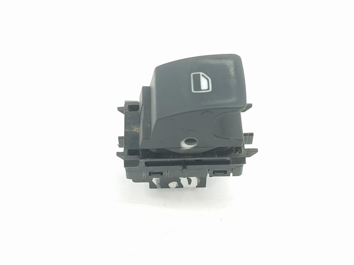 SEAT Leon 3 generation (2012-2020) Кнопка стеклоподъемника задней правой двери 5G0959855A 21073481