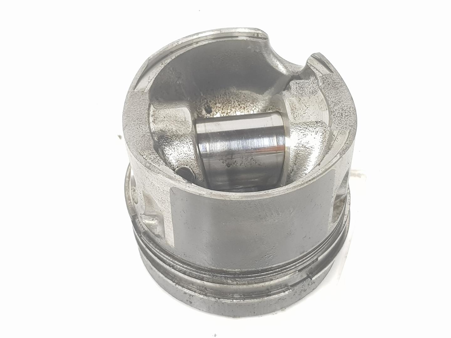 AUDI A4 B6/8E (2000-2005) Piston 038107065GM, 038107065GM, 1111AA 25170094