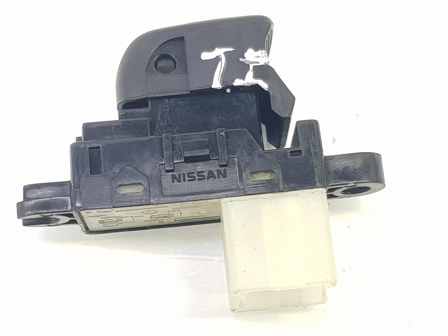 NISSAN Qashqai 2 generation (2013-2023) Rear Right Door Window Control Switch 25411HV00B,25411HV00B 19808021