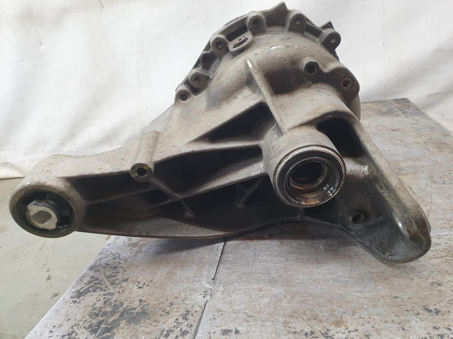 LAND ROVER Discovery 4 generation (2009-2016) Rear Differential LR029571, CH224W063CA 24130999