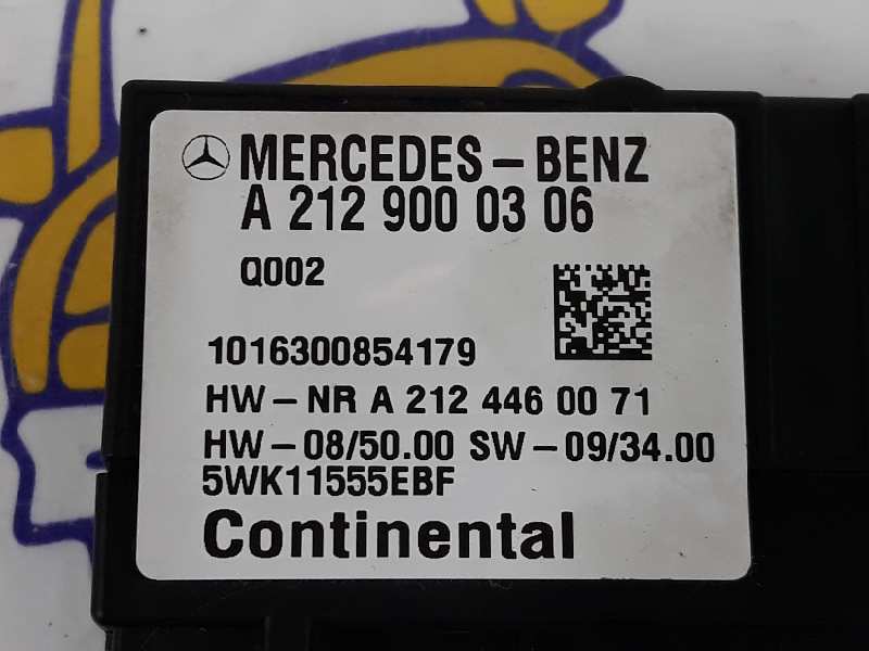 MERCEDES-BENZ E-Class W212/S212/C207/A207 (2009-2016) Fuel Pump Control Unit A2129000306, 5WK11555EBF 19631361
