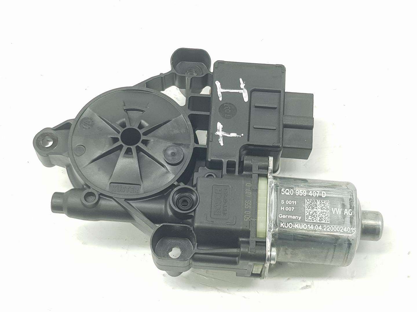 SEAT Alhambra 2 generation (2010-2021) Rear Left Door Window Control Motor 5Q0959407D, 5Q0959407D, SOLAMENTEELMOTOR 19929552