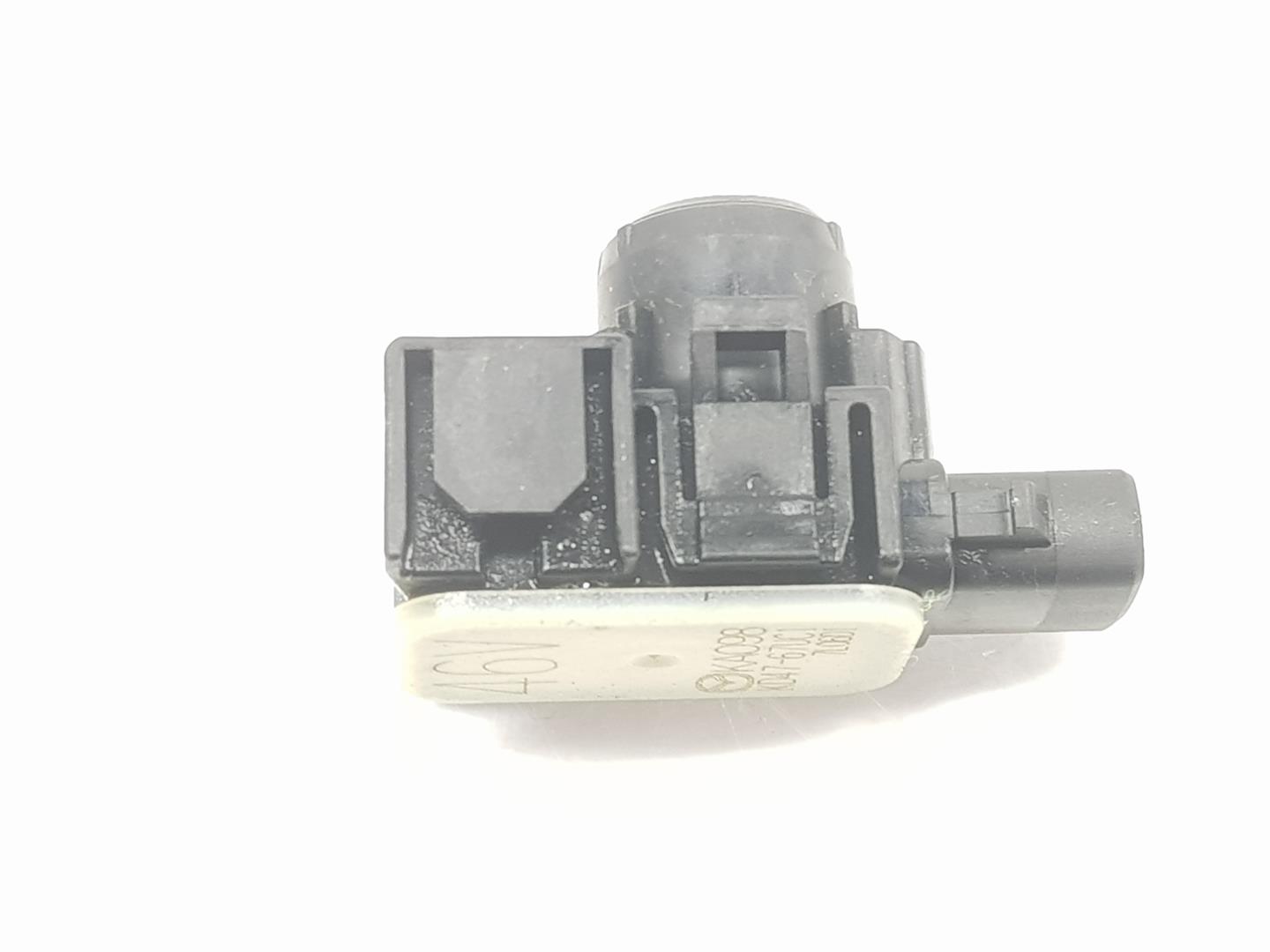 MAZDA CX-5 1 generation (2011-2020) Aizmugurējais pārking sensors KD4767UC1, KD4767UC1 24223361