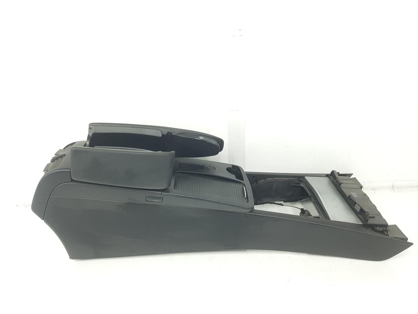 MERCEDES-BENZ C-Class W204/S204/C204 (2004-2015) Armrest A2046800639, A2046800639 19770404