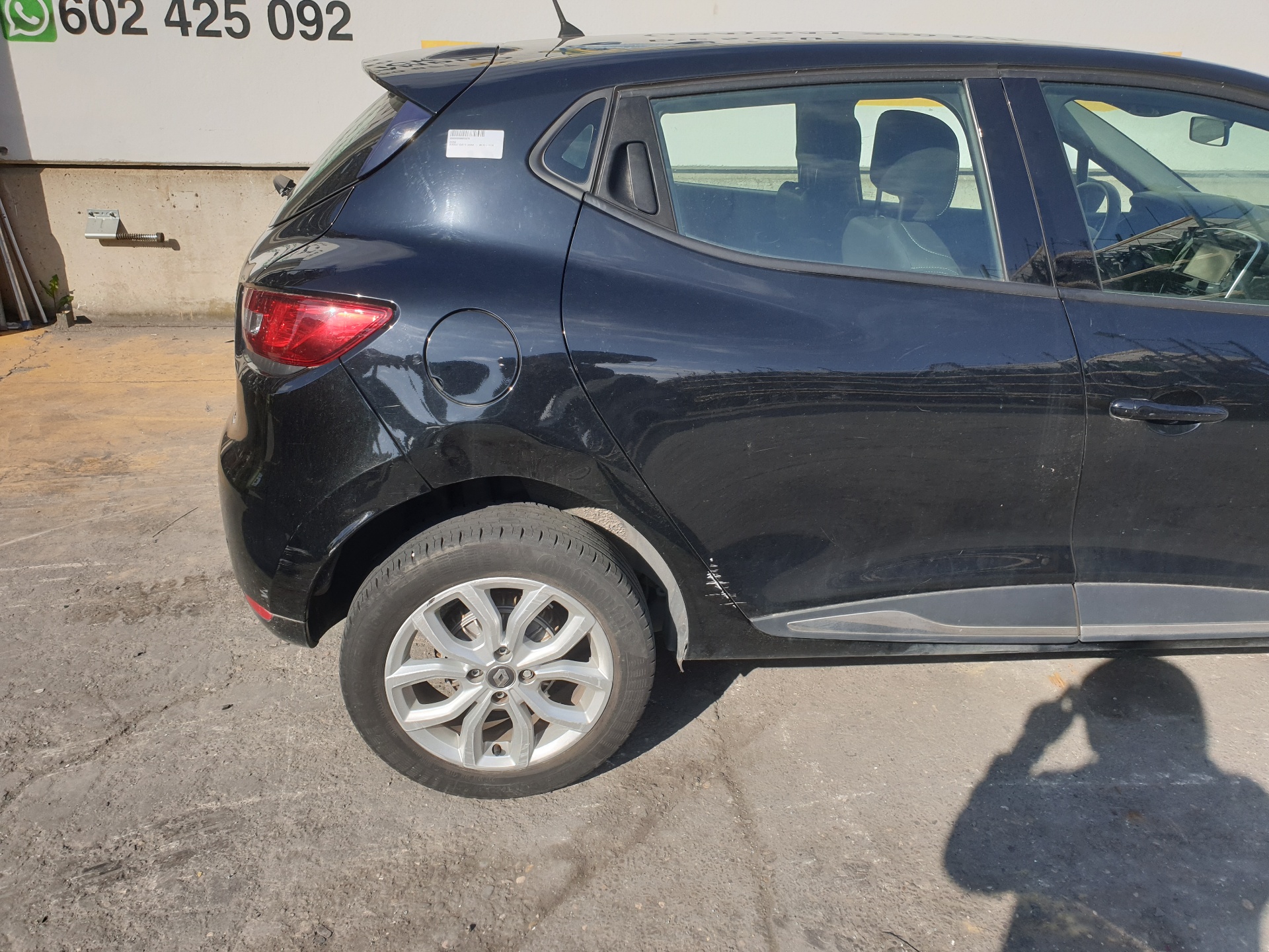 RENAULT Clio 4 generation (2012-2020) Маторчик стеклоподъемника передней левой двери 128001472B,807213867R 25112578