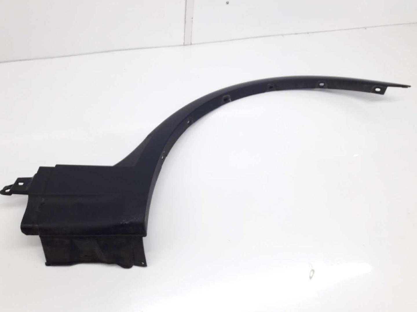 BMW X3 E83 (2003-2010) Front Right Fender Molding 51773405818, 51773405818 19653235