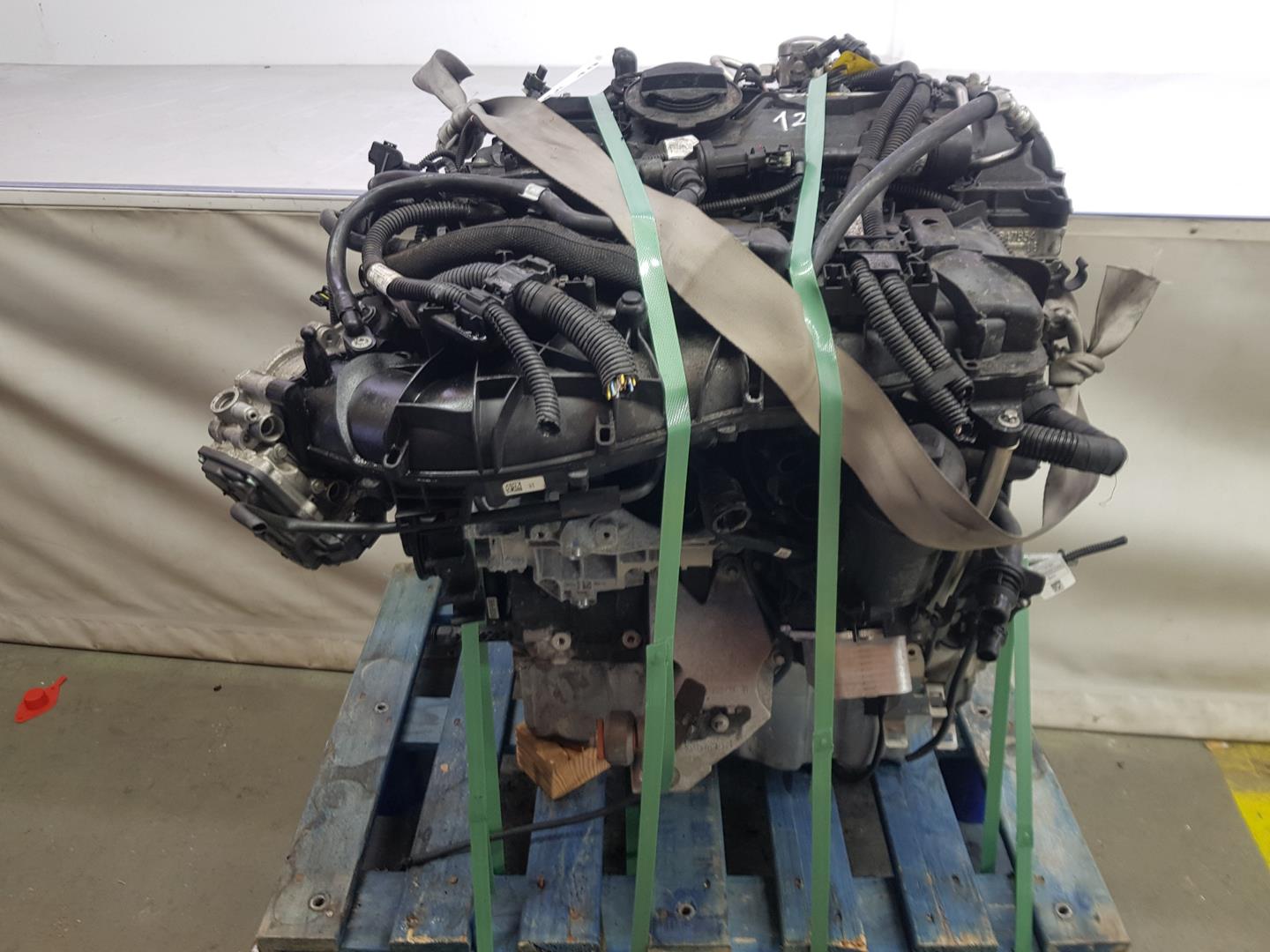 BMW 5 Series G30/G31 (2016-2023) Engine B48B20A,11005A078D7 24135495