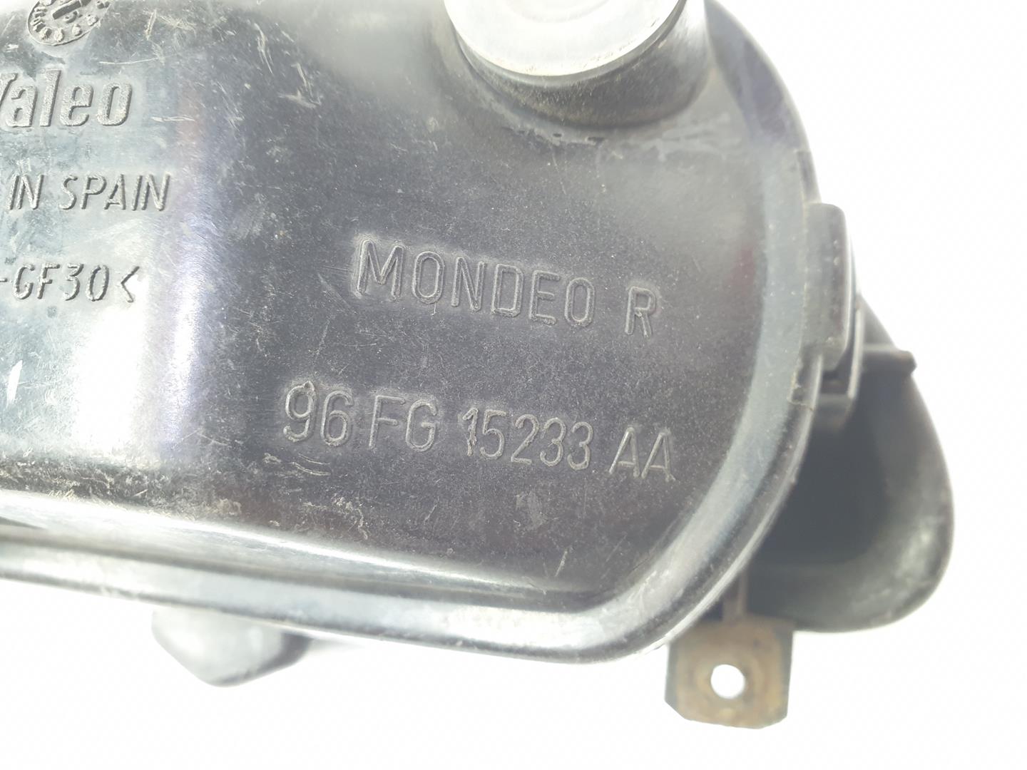FORD Mondeo 1 generation (1993-1996) Противотуманка бампера передняя правая 96FG15233AA, 96FG15233AA 19809332