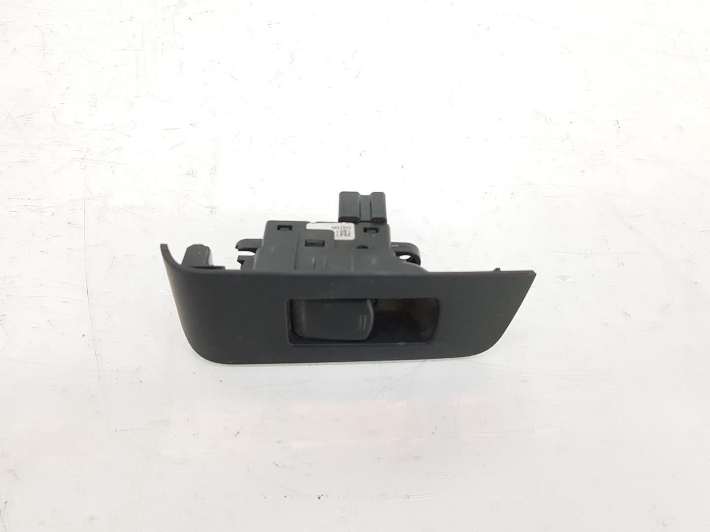 NISSAN X-Trail T31 (2007-2014) Rear Right Door Window Control Switch 25411JG05A, 25411JG000 19899725