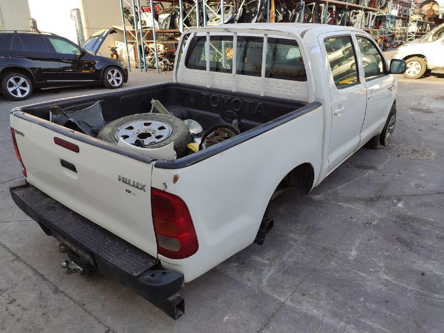 TOYOTA Hilux 7 generation (2005-2015) Замок задней левой двери 690600K040, 690600K040, 2PINES 24080433