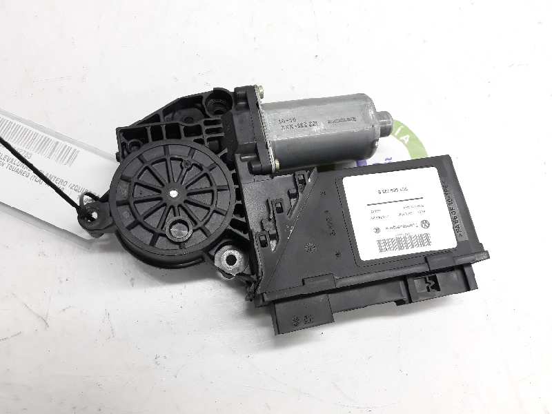 VOLKSWAGEN Touareg 1 generation (2002-2010) Front Left Door Window Regulator Motor 7L0959701H, 7L0959701H 19899127