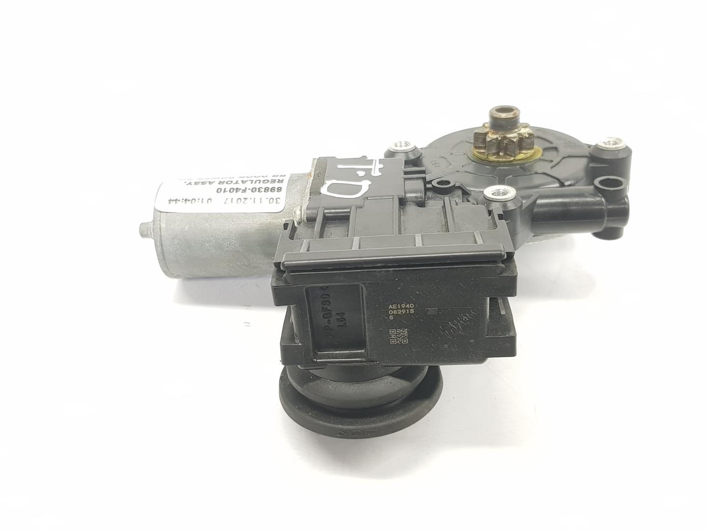 TOYOTA C-HR 1 generation (2016-2023) Rear Right Door Window Control Motor 69830F4010,85720F4020 23799405