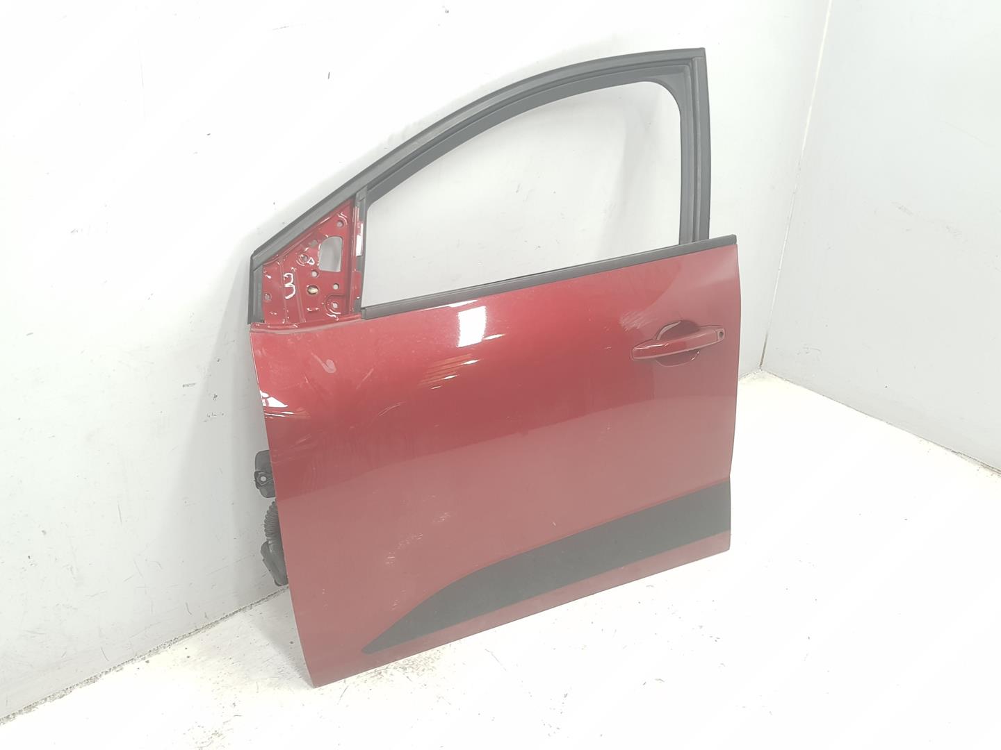 DACIA Sandero 2 generation (2013-2020) Front Left Door 801013292R, COLORROJO, 1141CB 24218561