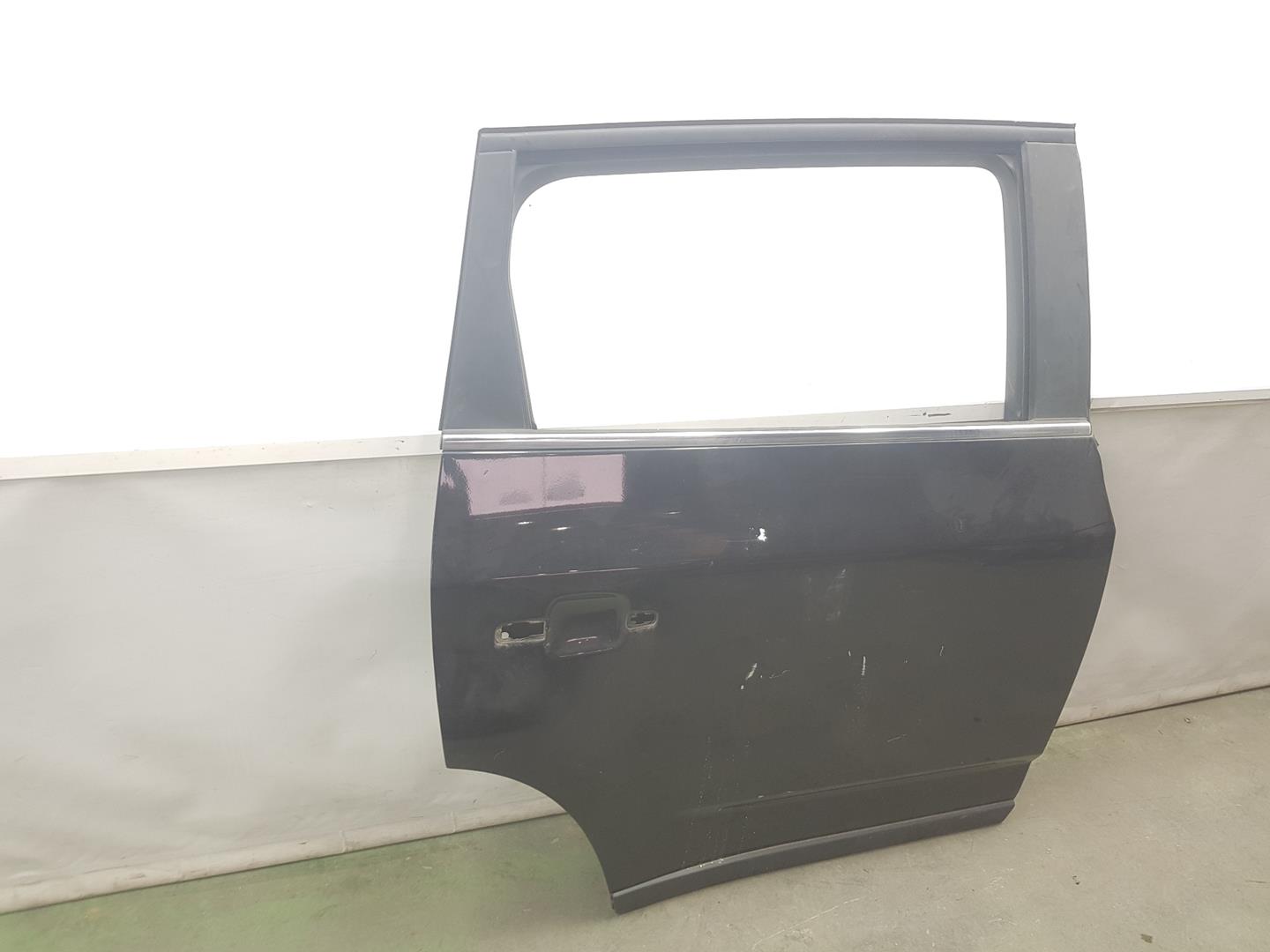 CHEVROLET Orlando 1 generation (2010-2015) Rear Right Door 95242607, 95242607, COLORNEGRO 23777549