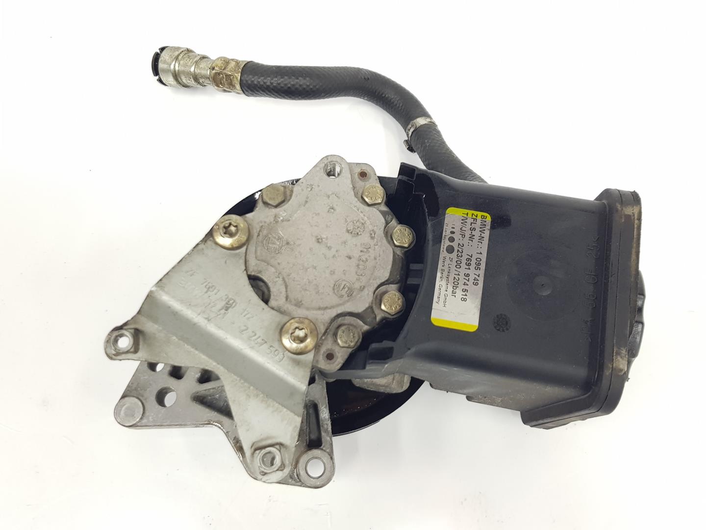 BMW 3 Series E46 (1997-2006) Power Steering Pump 32411095749, 1095749 19932601