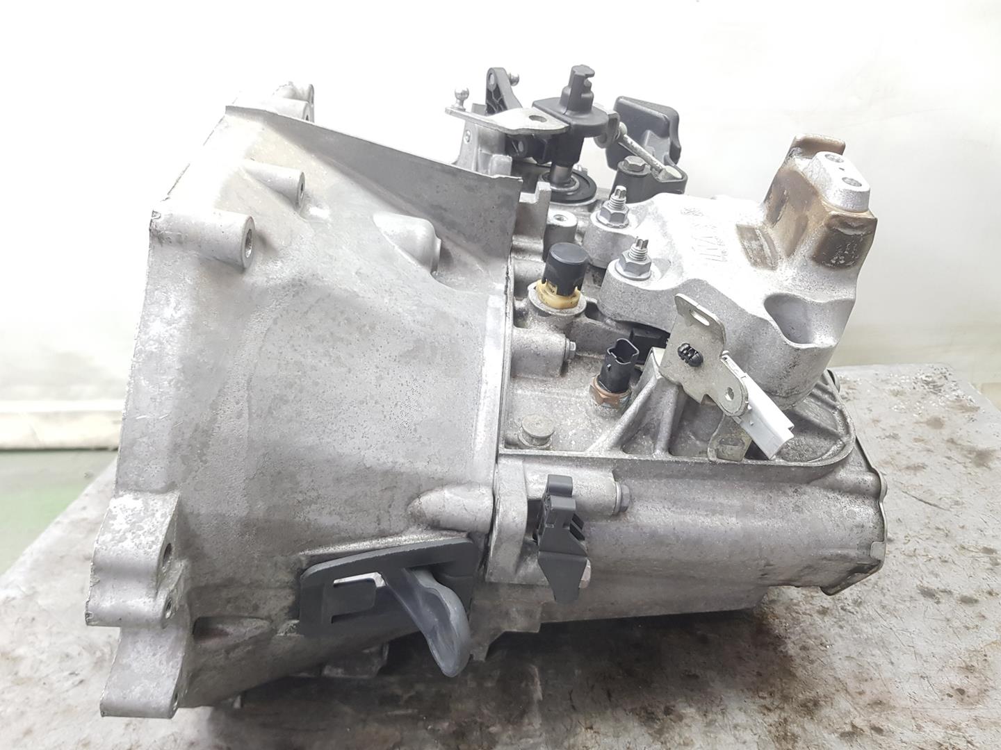 CITROËN C4 Picasso 2 generation (2013-2018) Gearbox 20MB32,9802485680 24816313