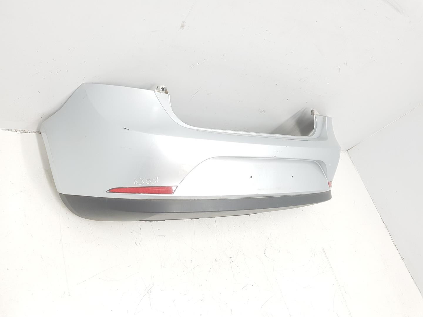 SEAT Ibiza 3 generation (2002-2008) Aizmugurējais buferis 6J4807421, 6J4807421, GRISPLATA 24195031