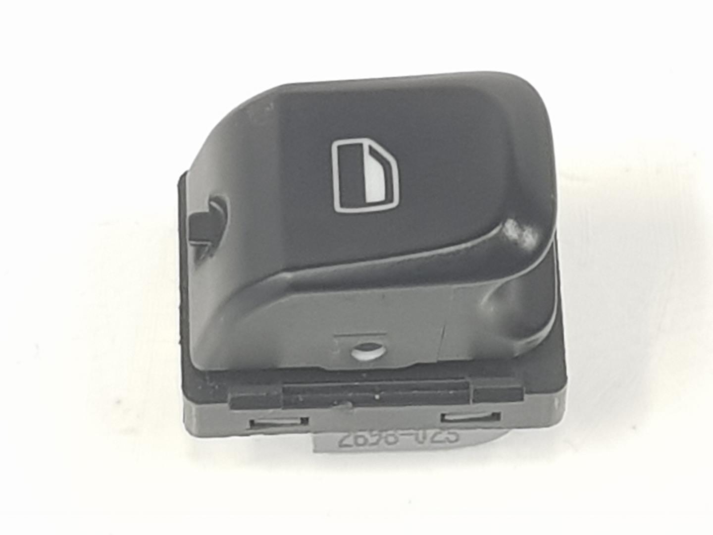 AUDI Q5 8R (2008-2017) Кнопка стеклоподъемника передней правой двери 8K0959855A, 8K0959855A 24856975